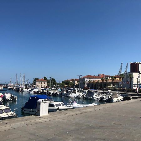 Lovely Studio Appartment With Patio Near The Sea Koper Eksteriør bilde